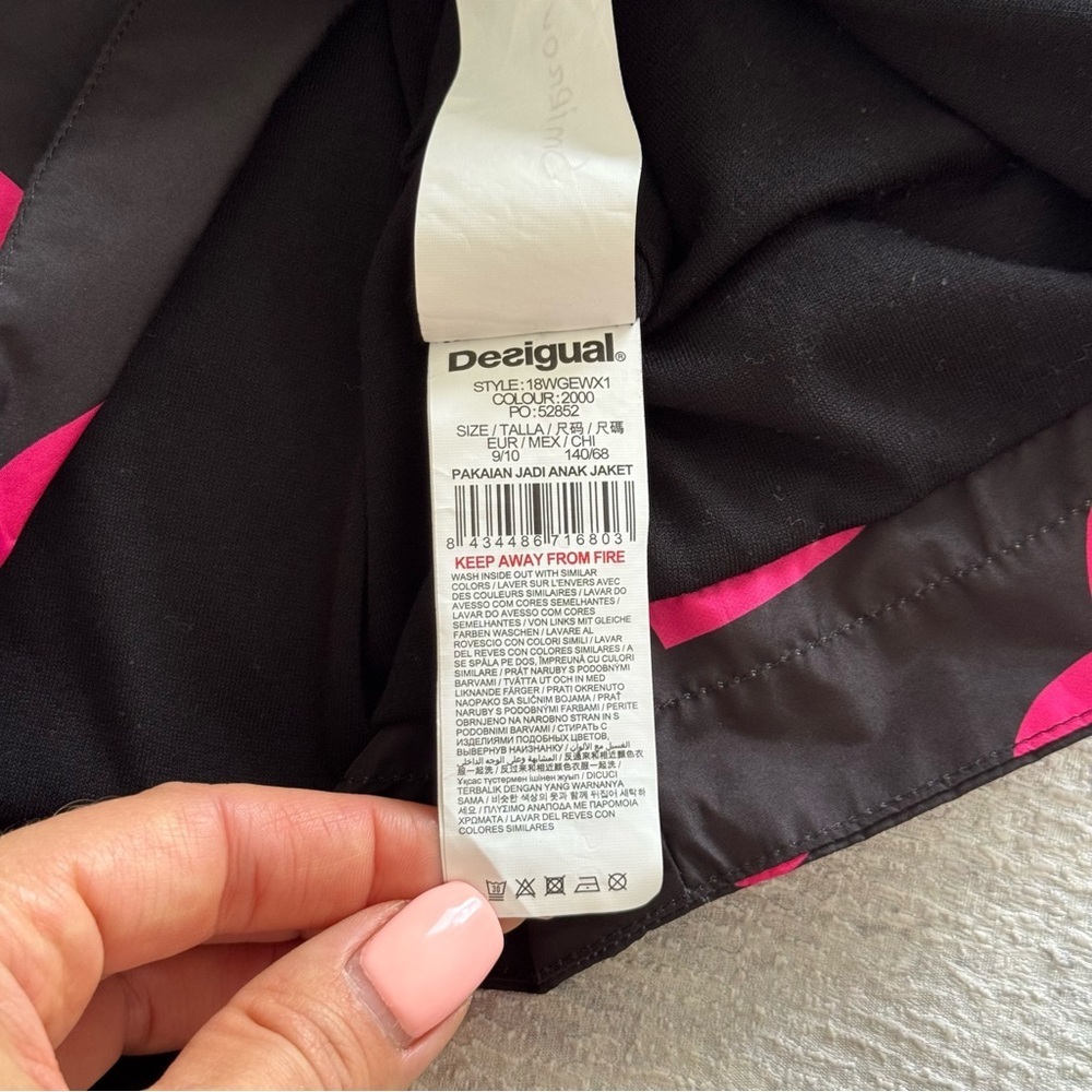Desigual Kids Heart Raincoat - Black and Pink, Size 9/10 - Picture 8 of 11